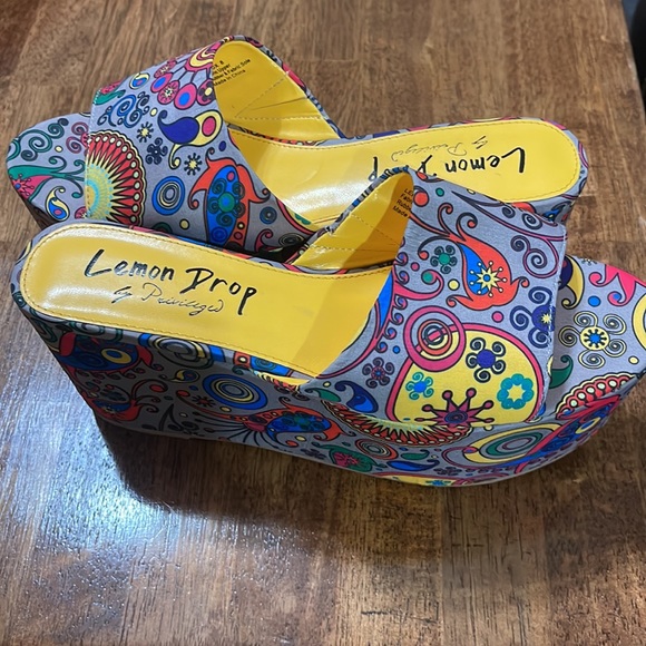 Lemon Drop Platforms - Picture 5 of 6